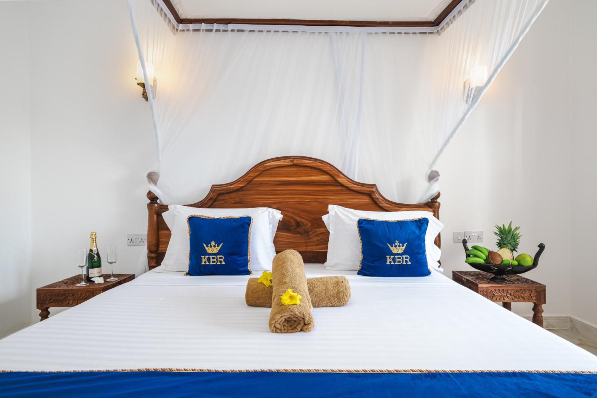 Karibu Beach Resort Pongwe Extérieur photo
