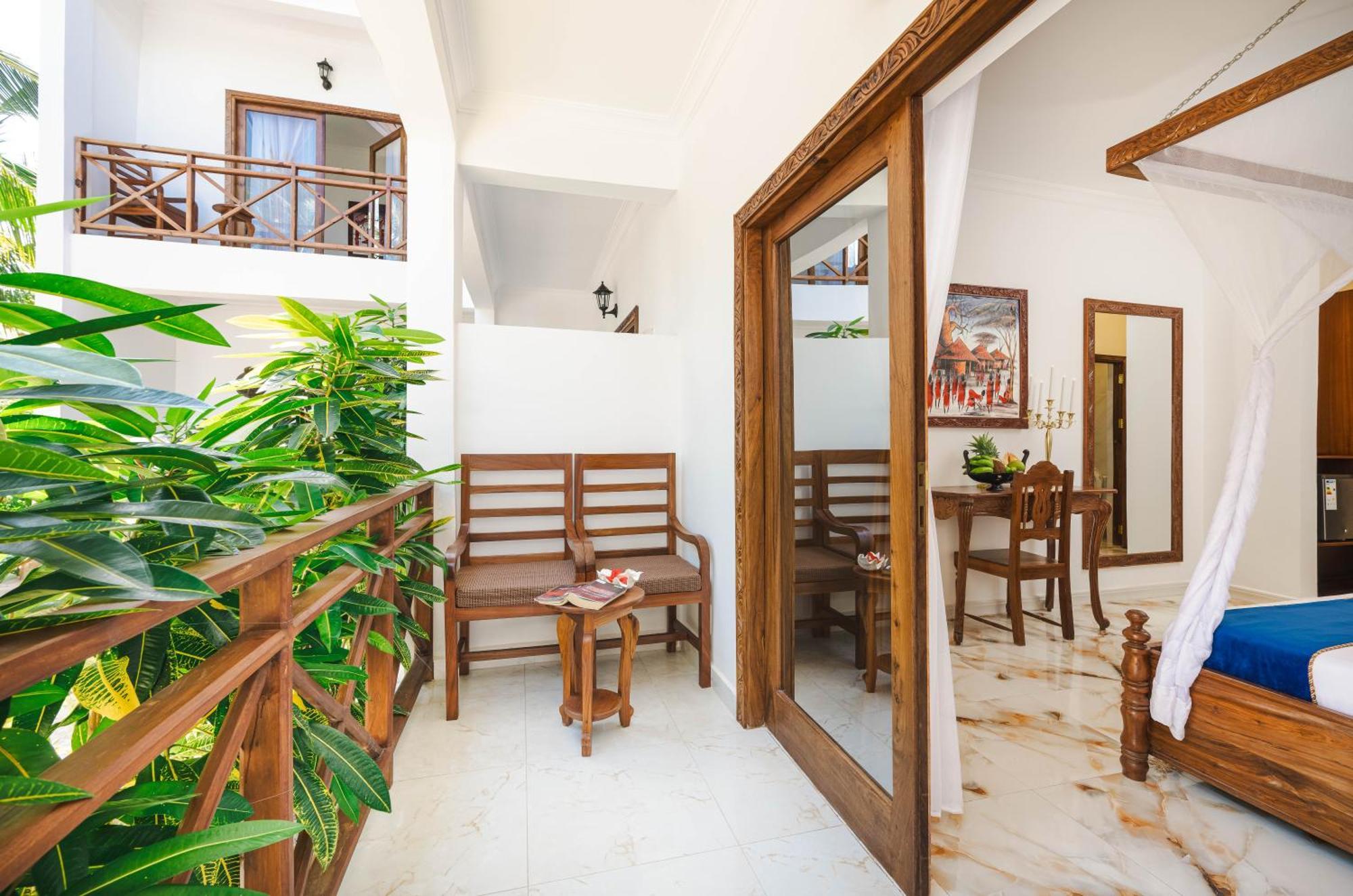 Karibu Beach Resort Pongwe Extérieur photo