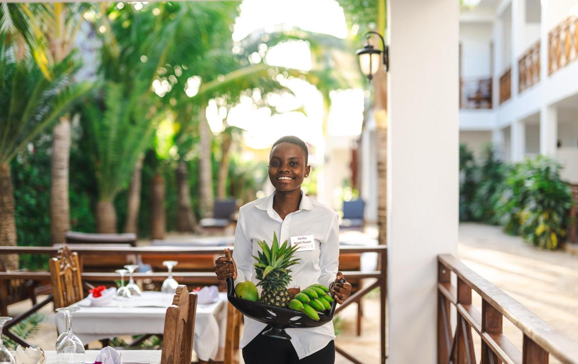 Karibu Beach Resort Pongwe Extérieur photo